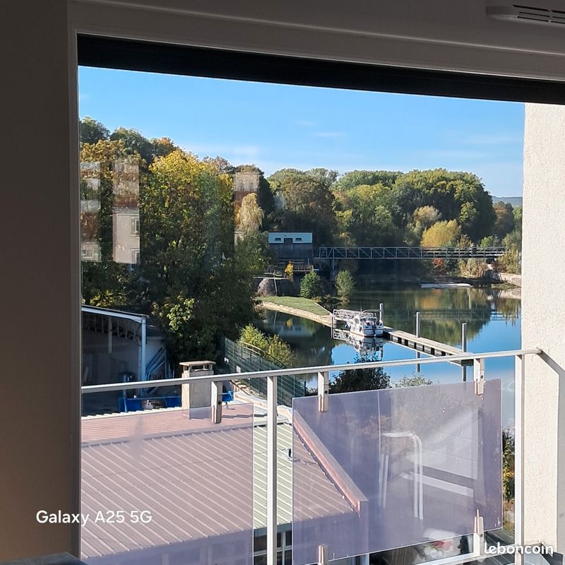 Appartement 42 pièces 100 m² · à Verdun · 100 m² · 21 000 €