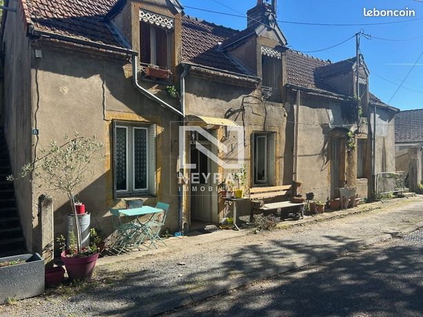 Immeuble 11 pièces 277 m²