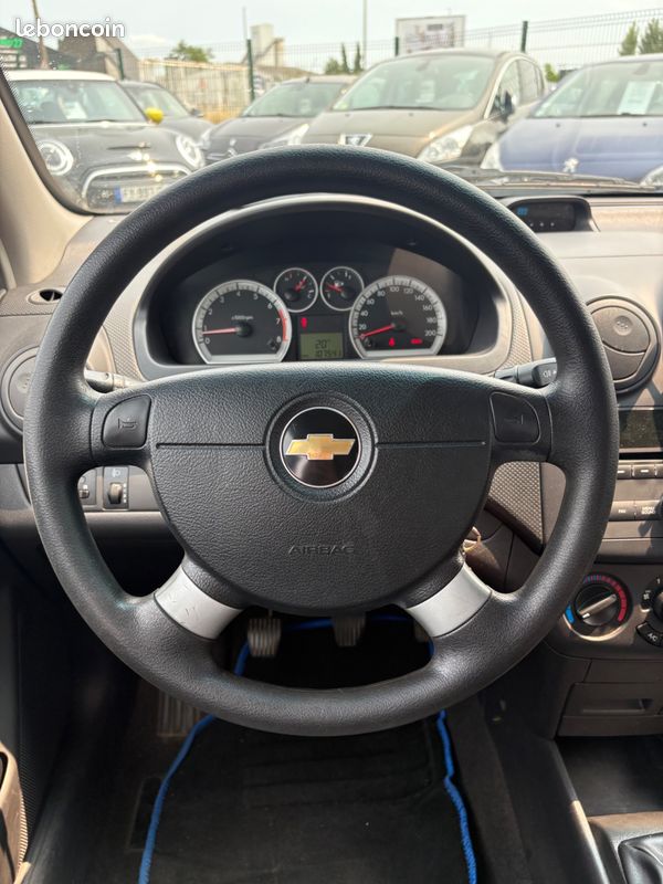 Chevrolet aveo 1.2 gpl 80ch - climatisation - vitres av elec (image 28)