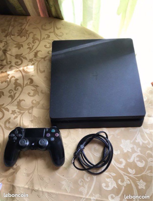 Ps4 slim neuf (image 1)