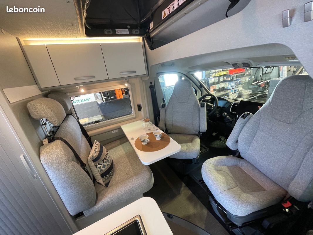 đš hymer free 540 campus toit relevable fiat ducato 2l2 140cv boite mecanique (image 6)