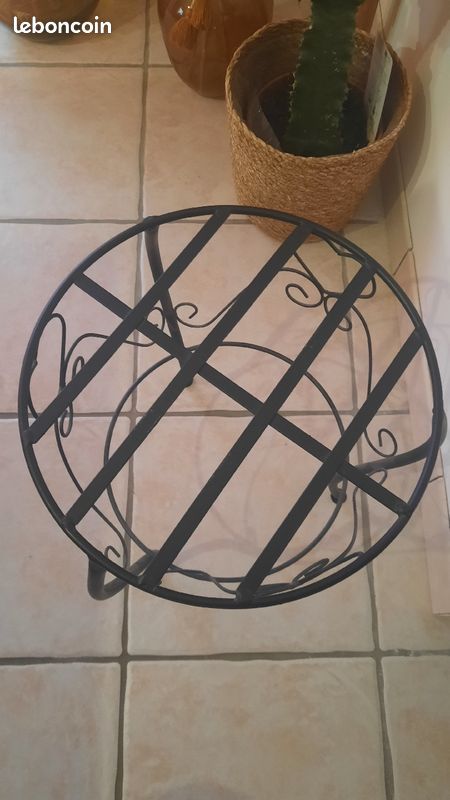 Tabouret métal (image 1)