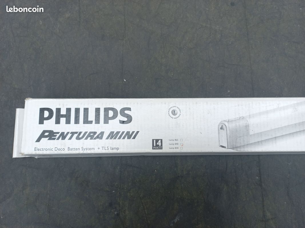 Réglette éclairage Philips neuve (image 2)