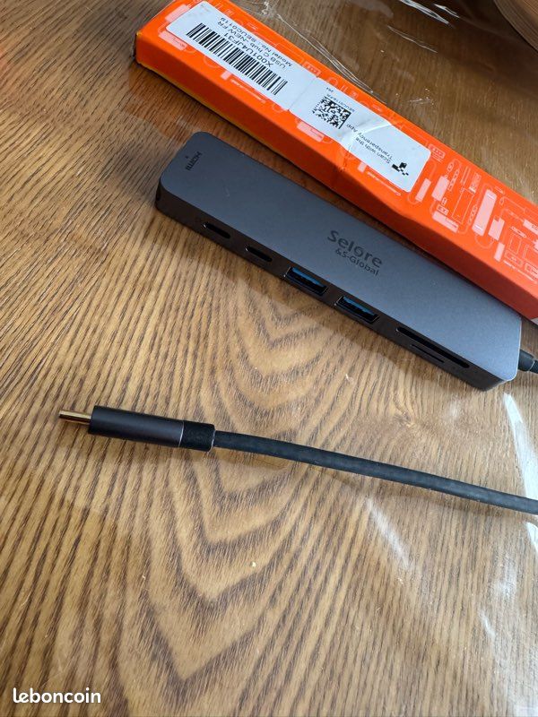 Usb C multiport Hub (image 1)