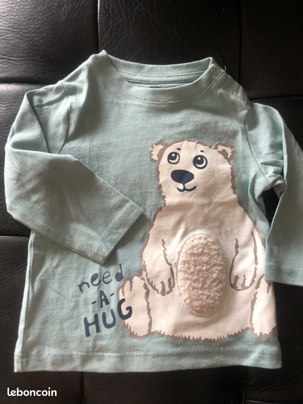T-shirt neuf mini trappeur 6 mois ours polaire (image 1)