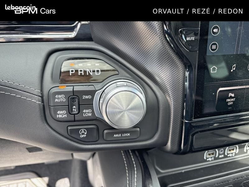 Dodge Ram 1500 LIMITED CREW CAB 4X4 (image 21)
