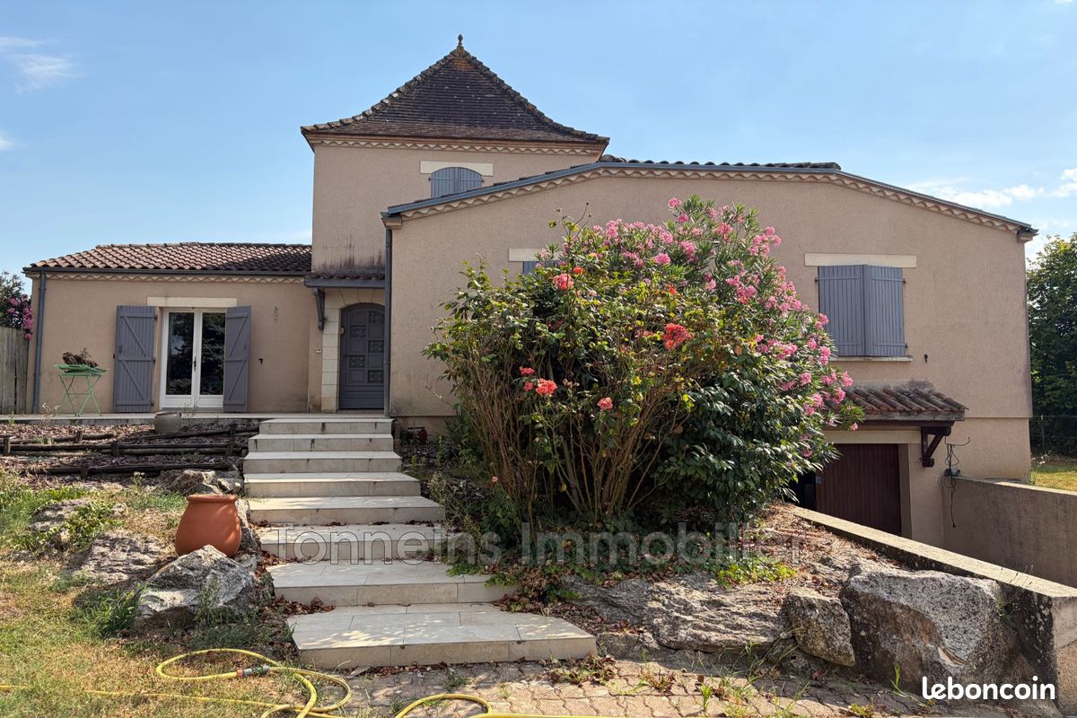 Maison 5 pièces 161 m² · à Tonneins · 161 m² · 249 900 €