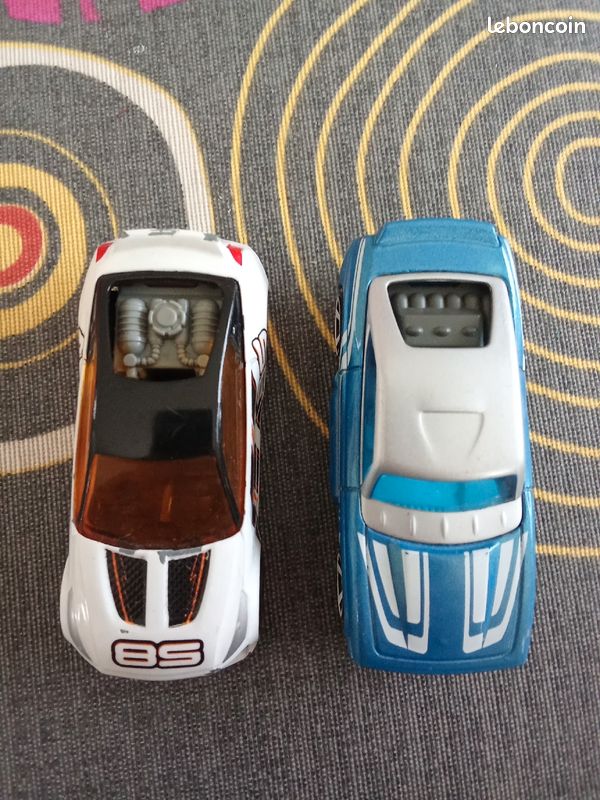 2 petites voitures majorette (image 2)