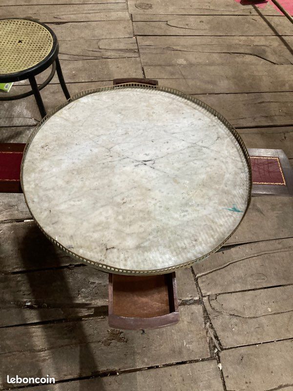 Table de jeu à restaurer (image 2)