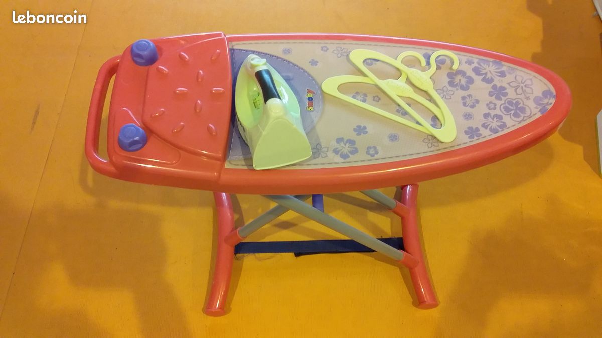Table de repassage (image 2)