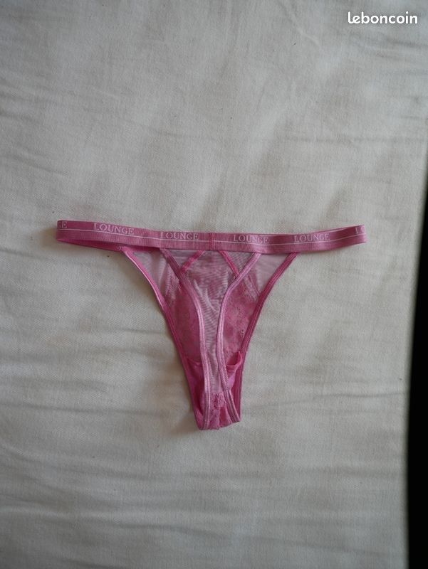 String Lounge rose Vêtements