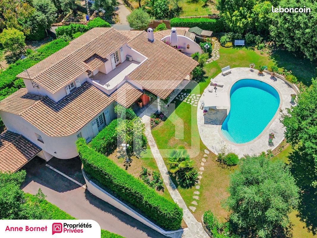 Maison 7 pièces 301 m² · à Le Rouret · 301 m² · 1 890 000 €