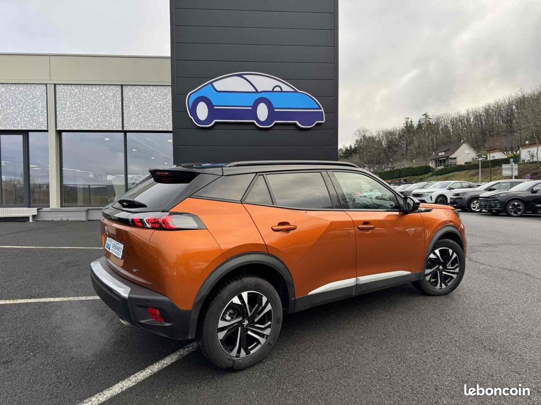 Peugeot 2008 1.5 BLUEHDI 130CH S&S GT EAT8 (image 8)