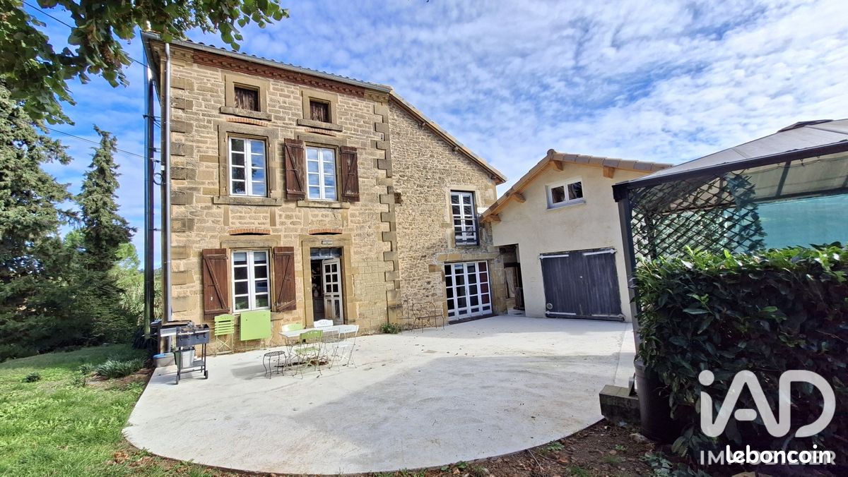 Maison 6 pièces 147 m² · à Chantemerle-les-Blés · 147 m² · 319 000 €