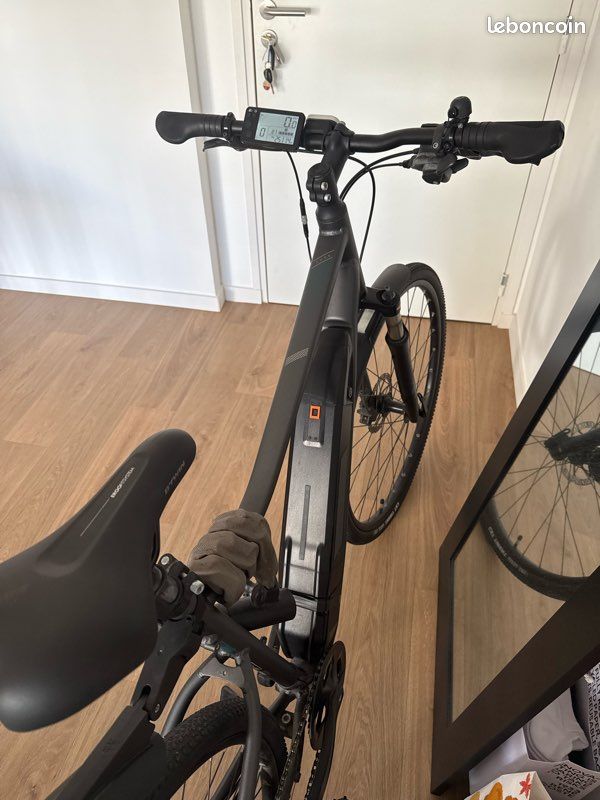 Vélo électrique Riverside 500 E – taille L – 517 km – très bon