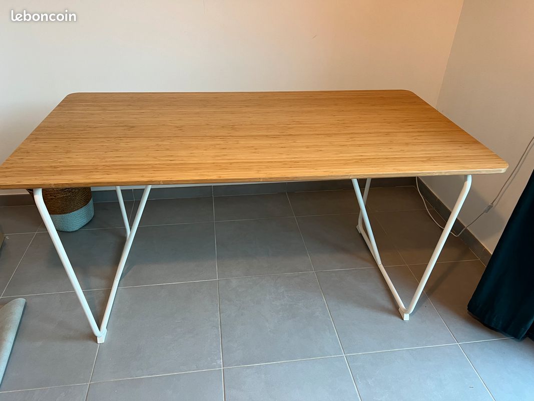Table salle à manger 4/6 pers (image 1)
