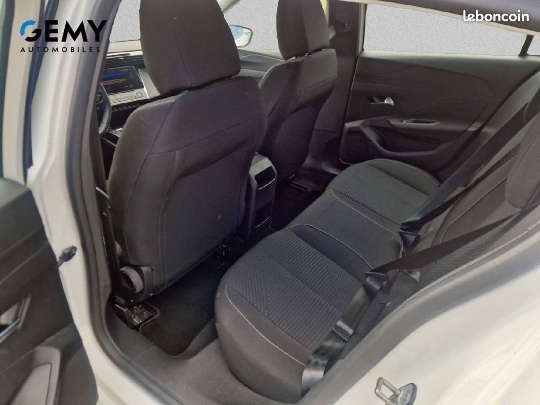 PEUGEOT 308 PHEV 180 e-EAT8 Active Pack (image 10)