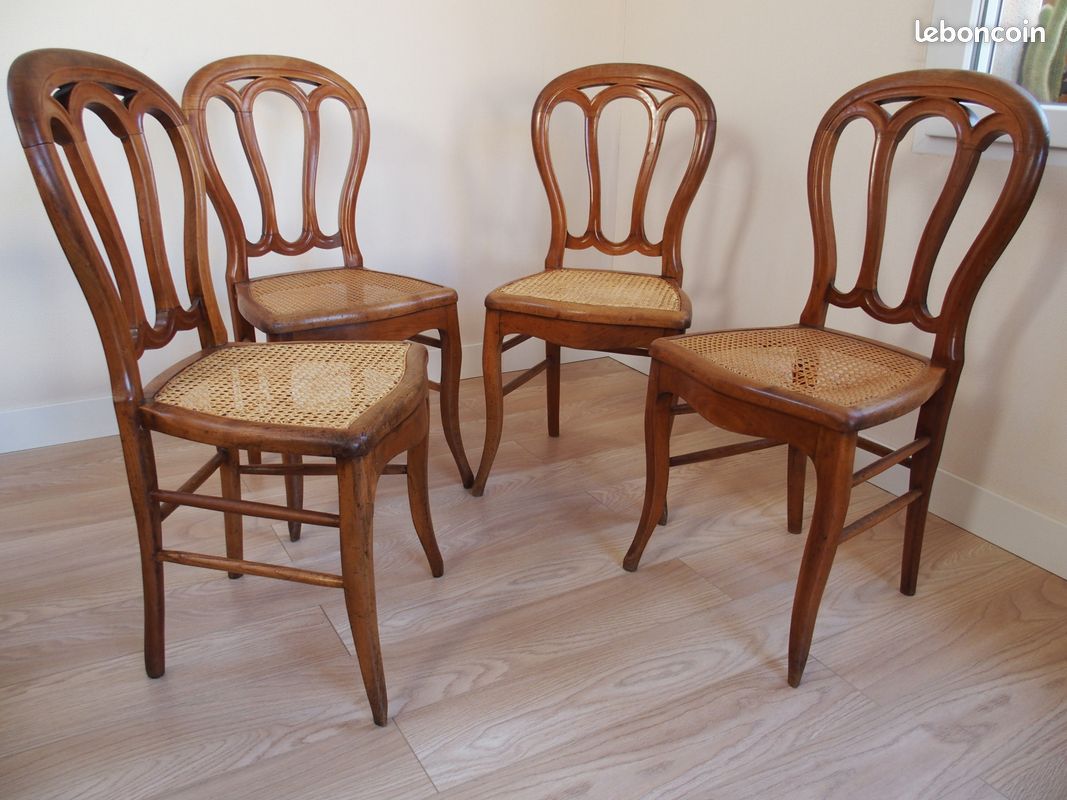 Chaises anciennes (image 1)