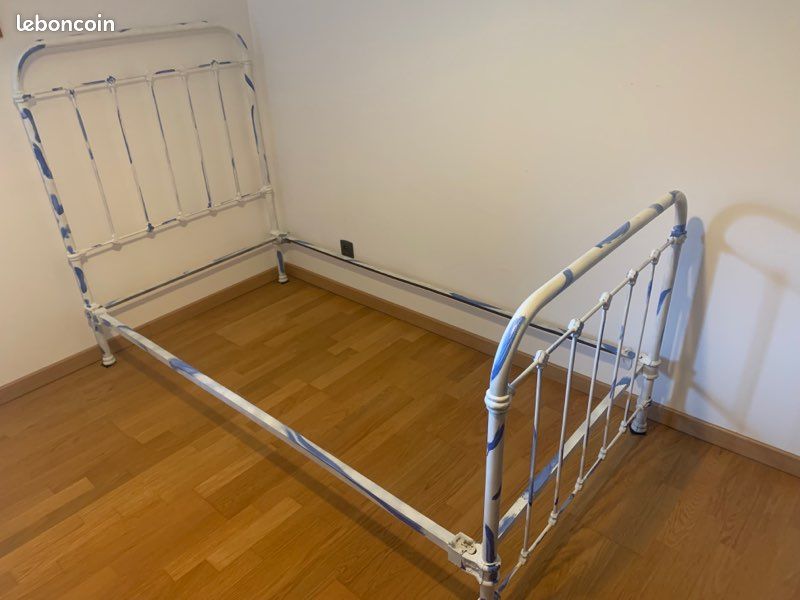 Lit 1 place avec matelas (image 3)