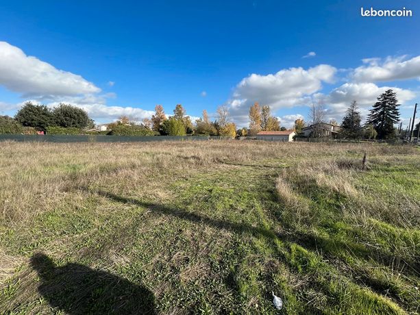 Terrain 845 m² ROQUES
