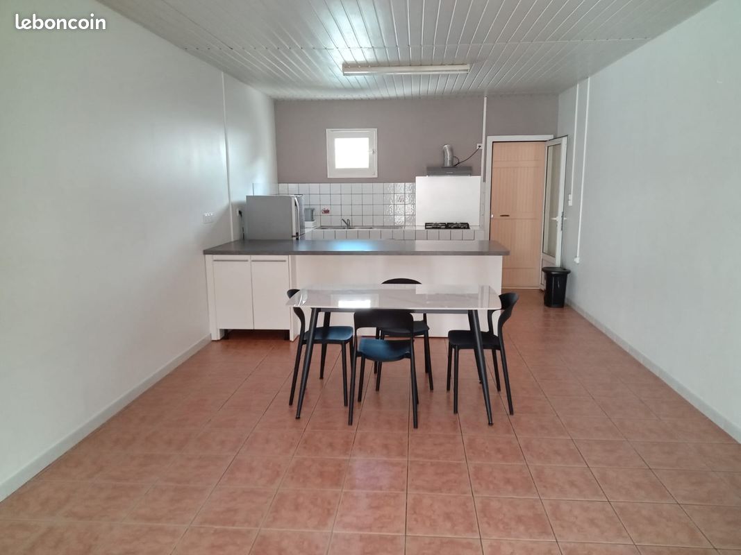 Maison 3 pièces 70 m² · à Saint-Louis · 70 m² · 900 €/mois