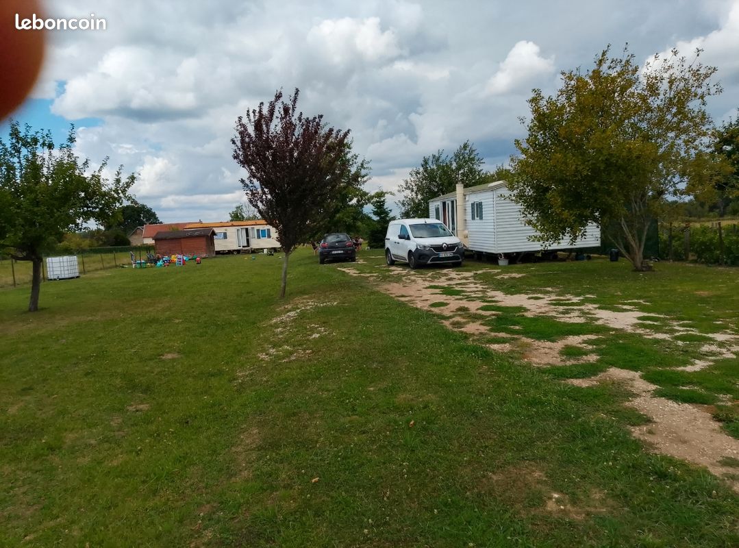 A vendre terrain · à Lagesse · 38 000 €
