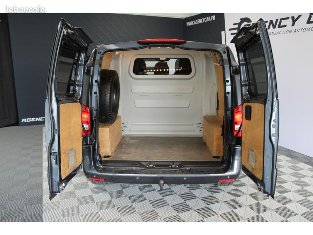 MERCEDES VITO Mixto Compact 119 CDI 7G-Tronic Plus Select 4X4 - Suivi Complet Mercedes (image 25)