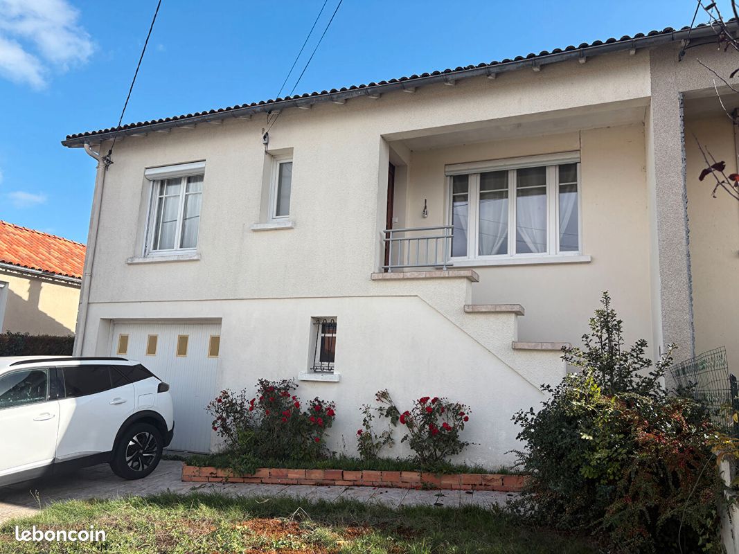 Maison 5 pièces 93 m² · à Bressuire · 93 m² · 795 €/mois