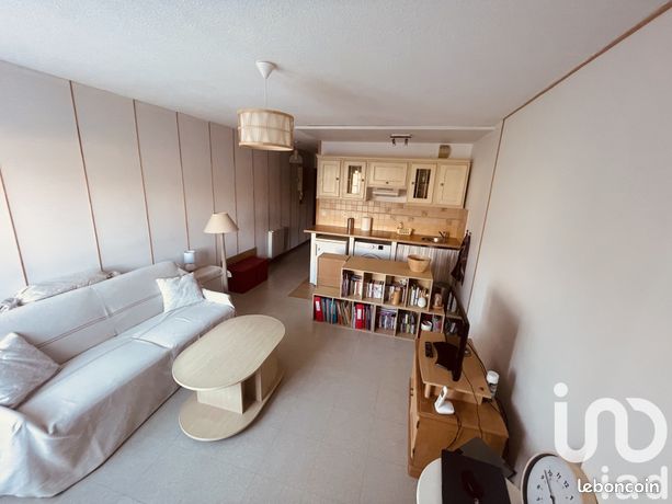 Studio 1 pièce 28 m²