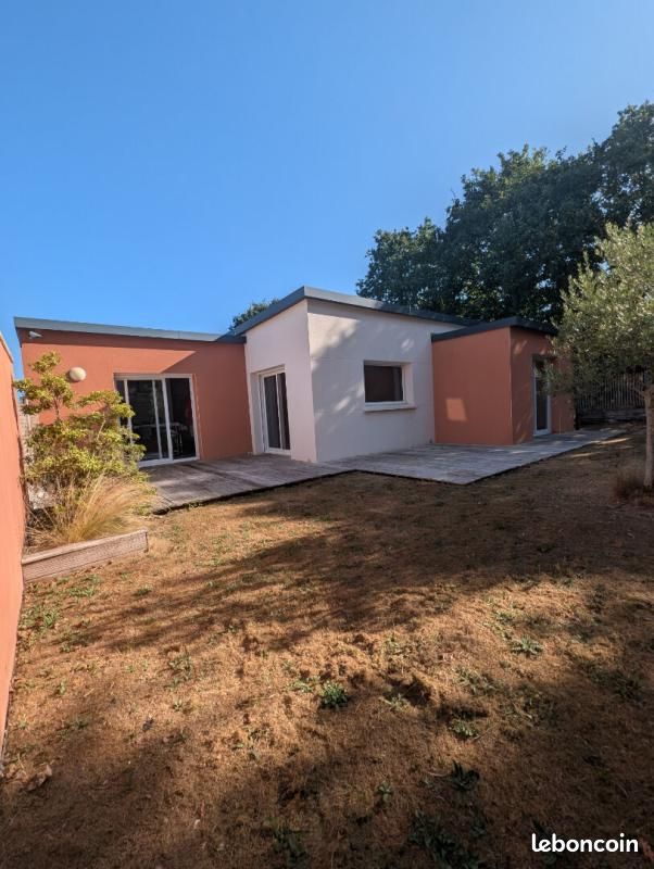 Maison 5 pièces 95 m² · à Landivisiau · 95 m² · 1 100 €