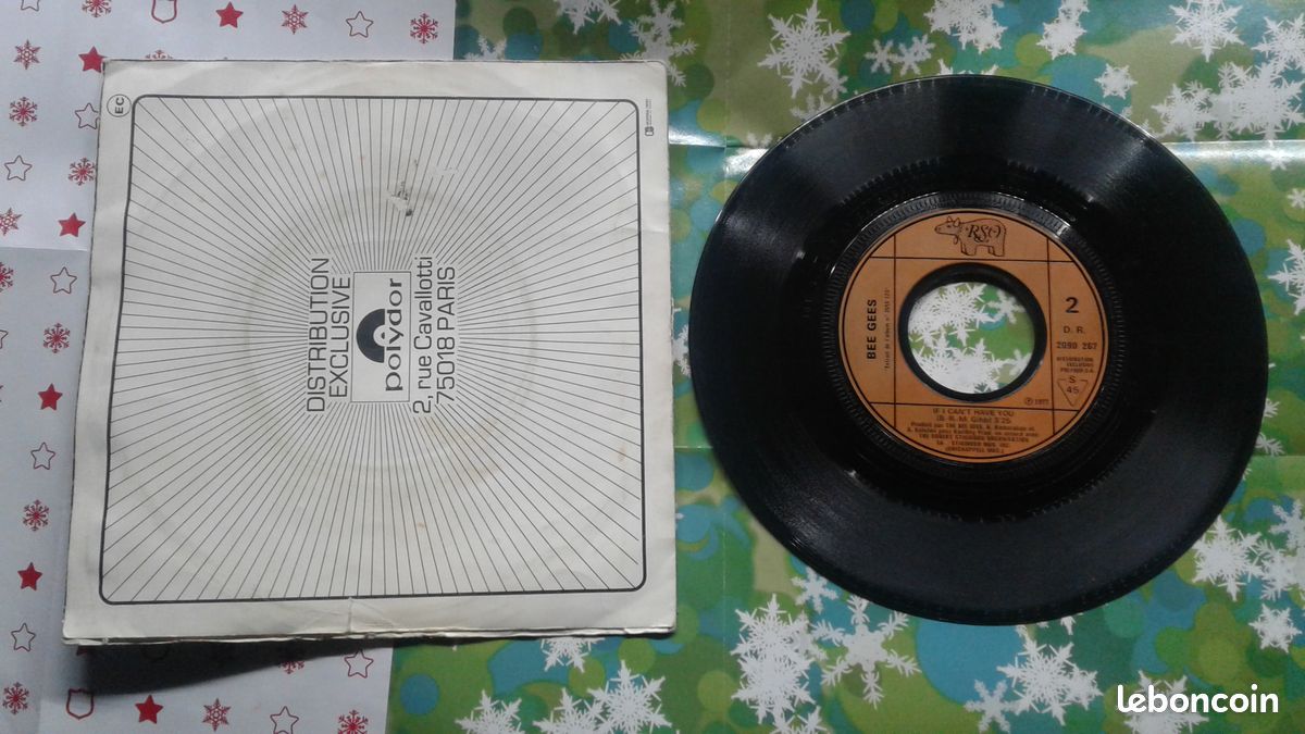 Disque 45 tours. "La fièvre du samedi soir" (image 2)