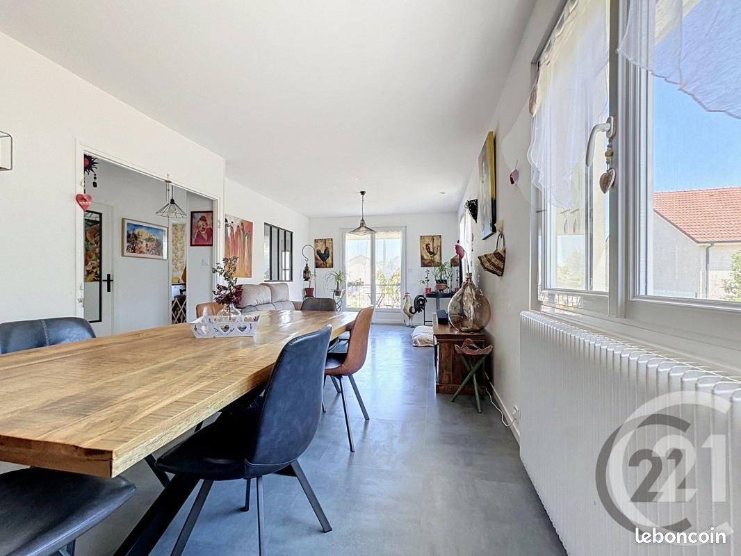Maison 5 pièces 89 m² · à Vittel · 89 m² · 285 000 €