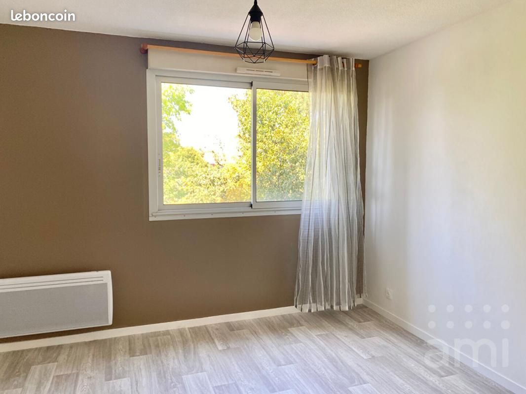 Appartement 1 pièce 20 m² · à Niort · 20 m² · 54 500 €