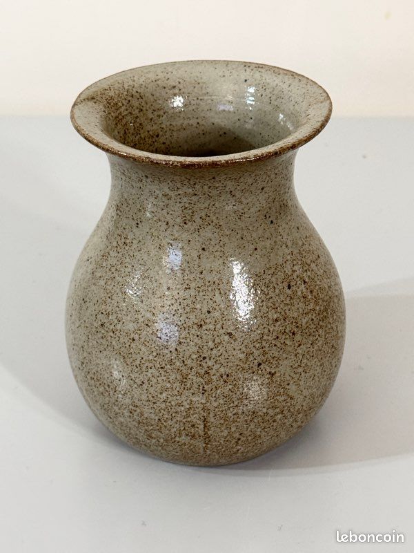 Vase en grès moucheté verni 11 x 15,5 cm très bon état (image 3)