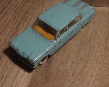 Dinky Toys Chevrolet Corvair 552 - Boîte Reproduction, Fabriqué En France Par Meccano, Occasion