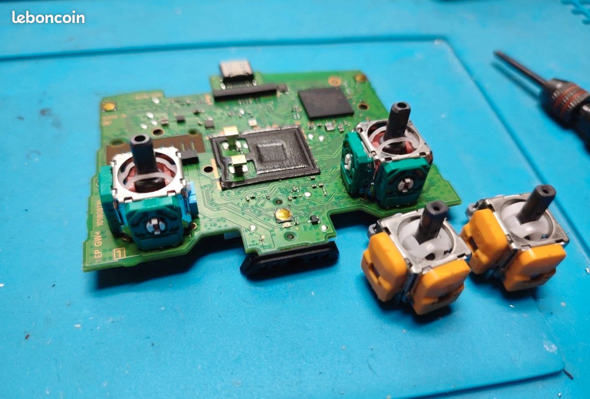 Votre dernière Dualsense - manette PS5 joysticks effet Hall (image 5)