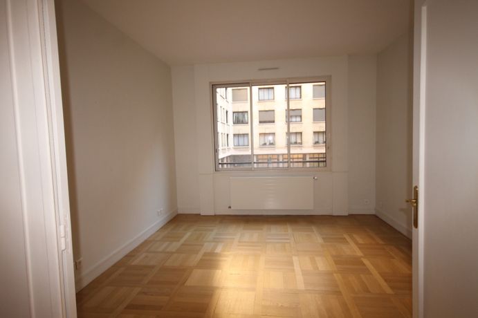 Appartement a louer  - 5 pièce(s) - 149 m2 - Surfyn