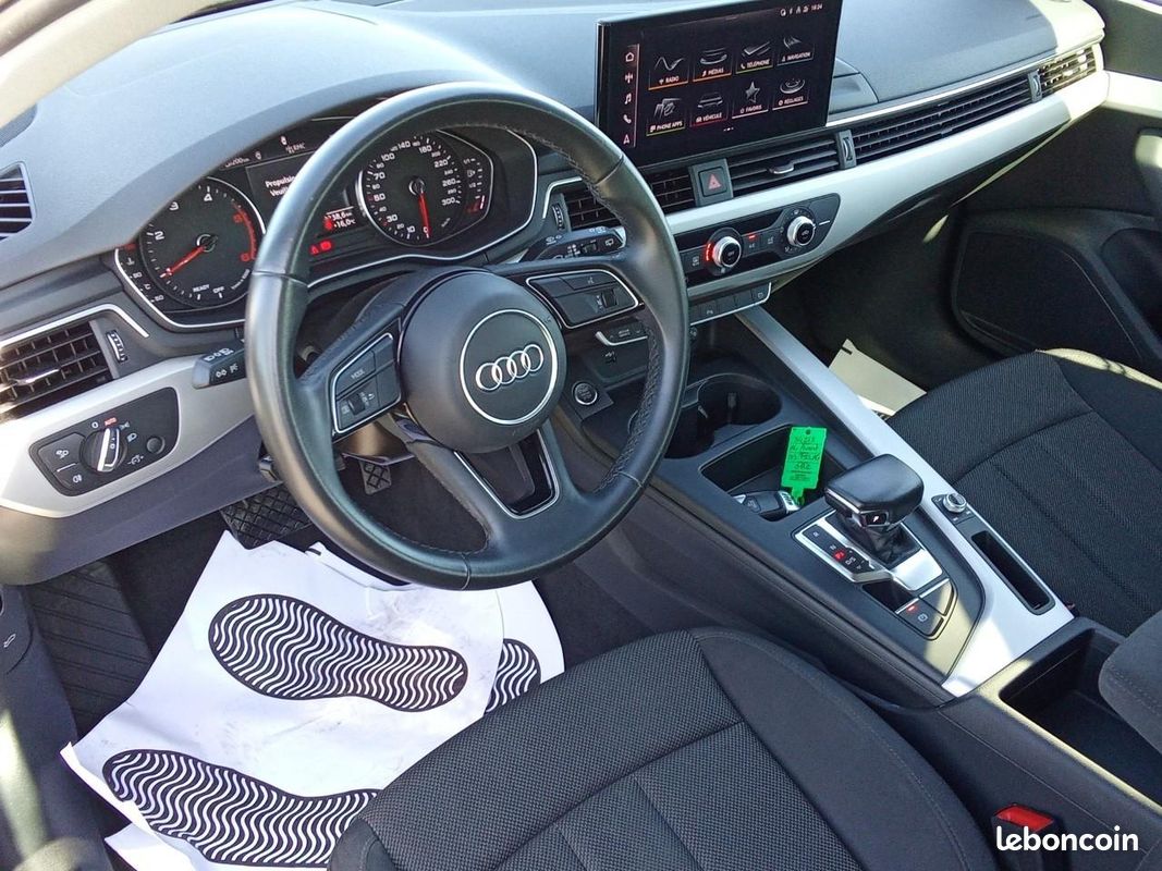 AUDI A4 AVANT 30 TDI 136 S tronic 7 Business Line (image 5)