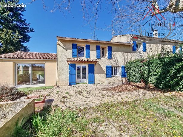 Mas 8 pièces 199 m²