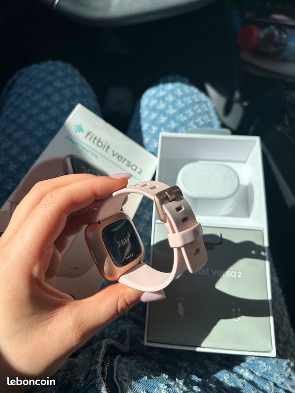Montre connecté fitbit versa 2 (image 3)