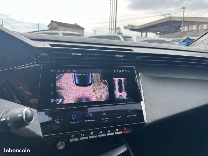 Peugeot 308 III BLUEHDI 130 cv EAT8 ALLURE BOÎTE AUTOMATIQUE 2022 SUIVI PEUGEOT LED CAMÉRA (image 13)