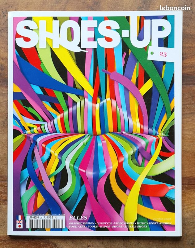Shoes-Up Magazine N°25, Urban Footwear Culture, Elles, Mars 2010 (image 1)