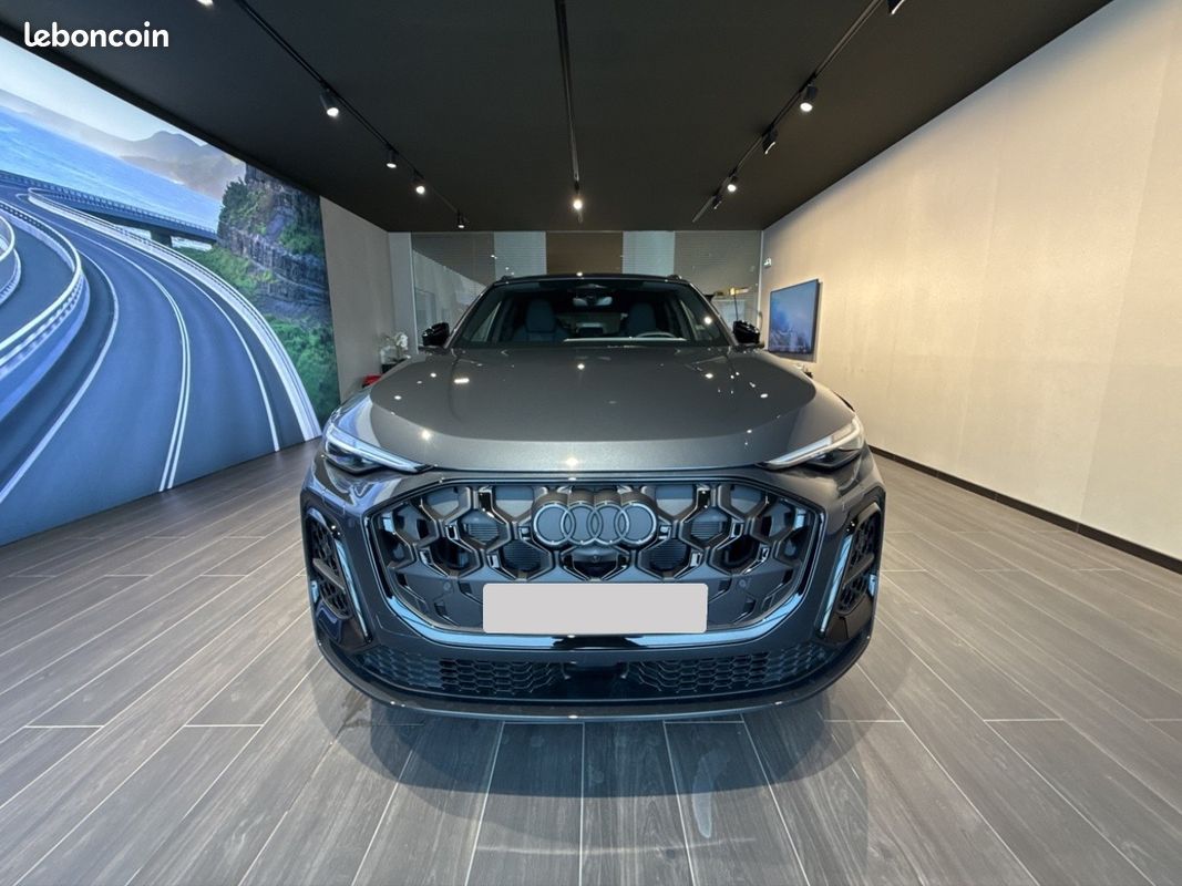 AUDI Q5 TFSI 204 ch Hybride S tronic 7 Quattro S line (image 8)