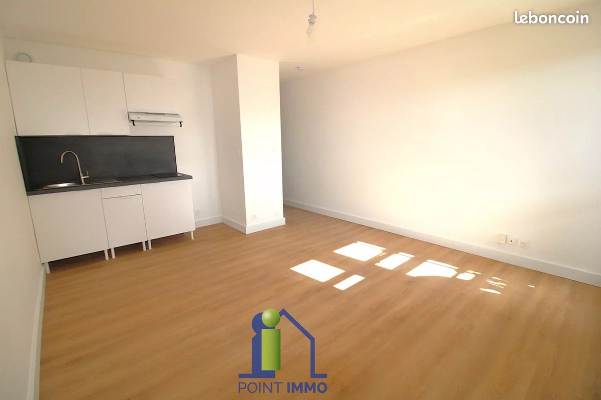 Appartement 1 pièce 25 m² · à Marseille · 25 m² · 550 €/mois