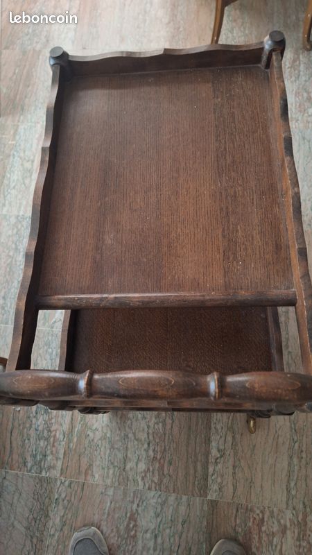 Desserte roulante en bois (image 1)