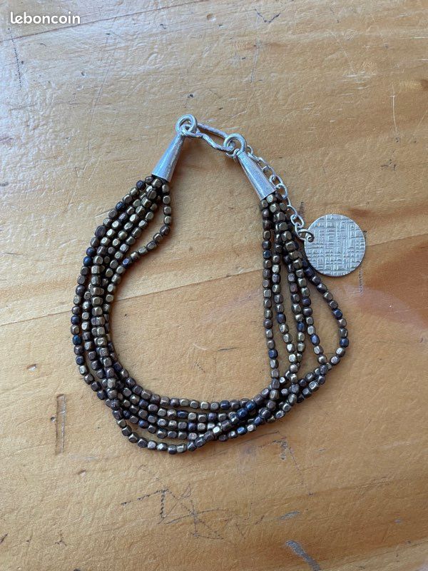 Lot de colliers et bracelets (image 2)