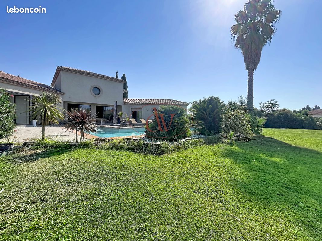 Maison 5 pièces 205 m² · à Saint-Féliu-d'Avall · 205 m² · 655 000 €