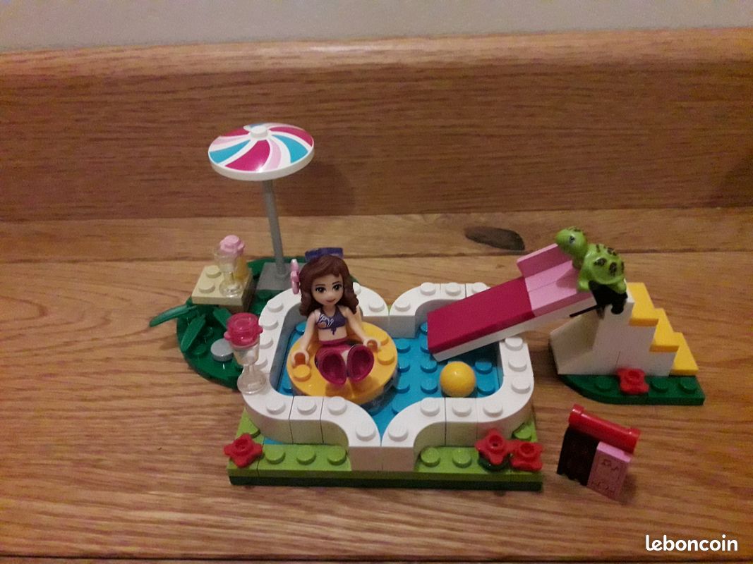 Lego Friends. Piscine d'Olivia. 41090 (image 2)