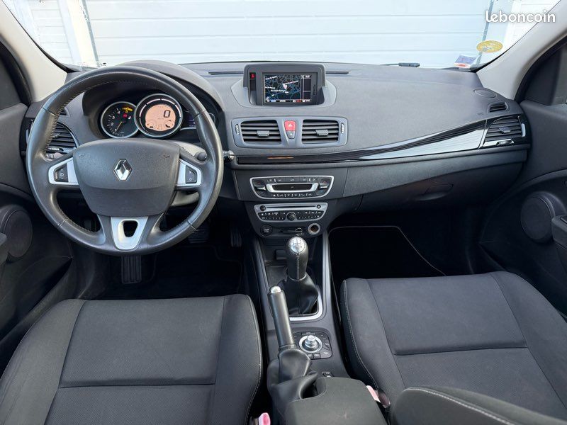 Renault Mégane 3 1.5 DCI 90cv Expression (image 3)