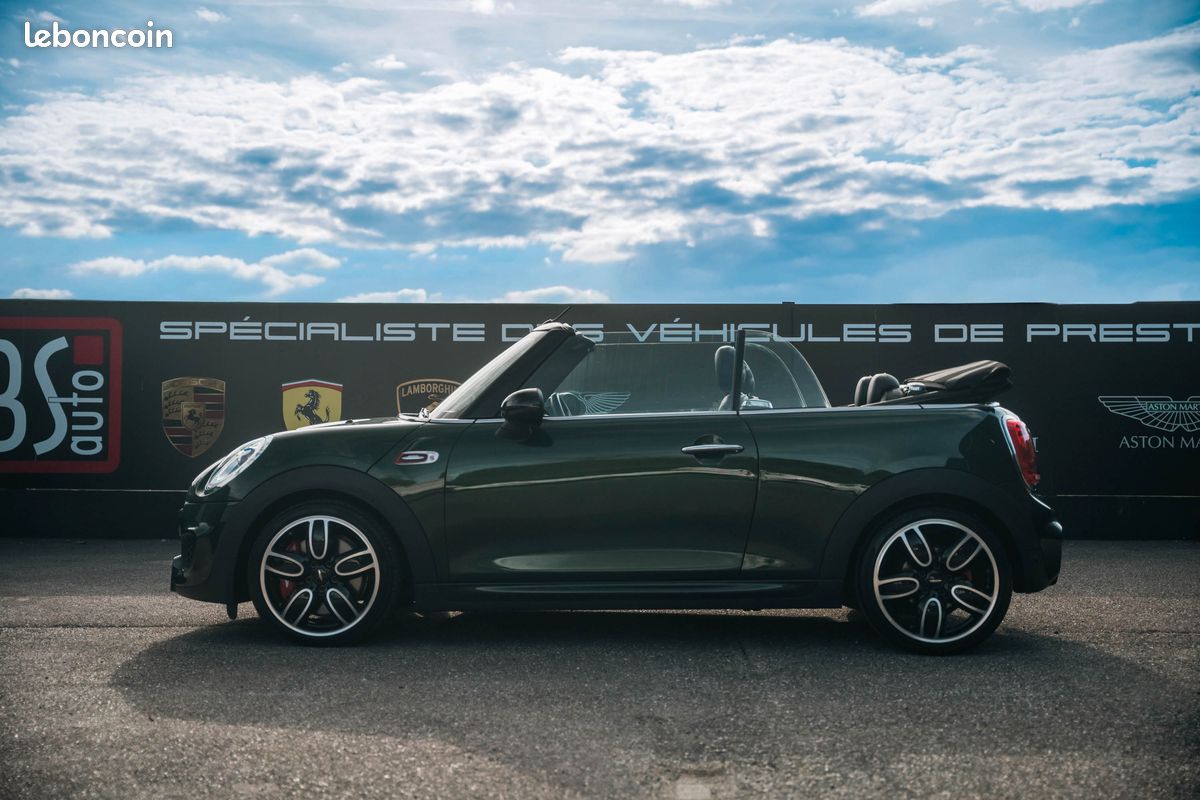 MINI Cooper JCW Cabriolet 231ch - Seulement 38500km (image 2)